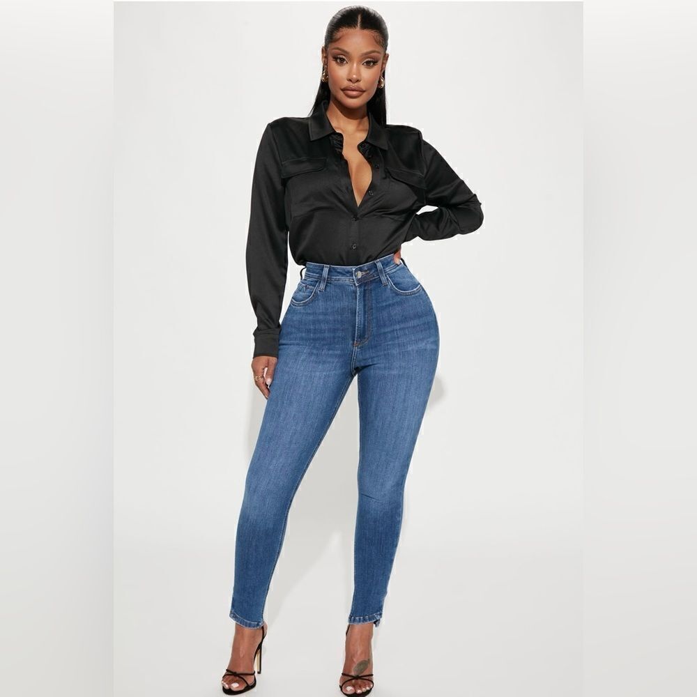 NWT Fashion Nova Deluxe super stretch high rise skinny jean Size 3